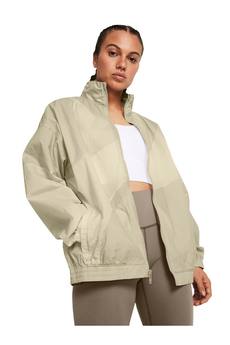 Chaqueta-arrugada-UA-Legacy-para-mujer