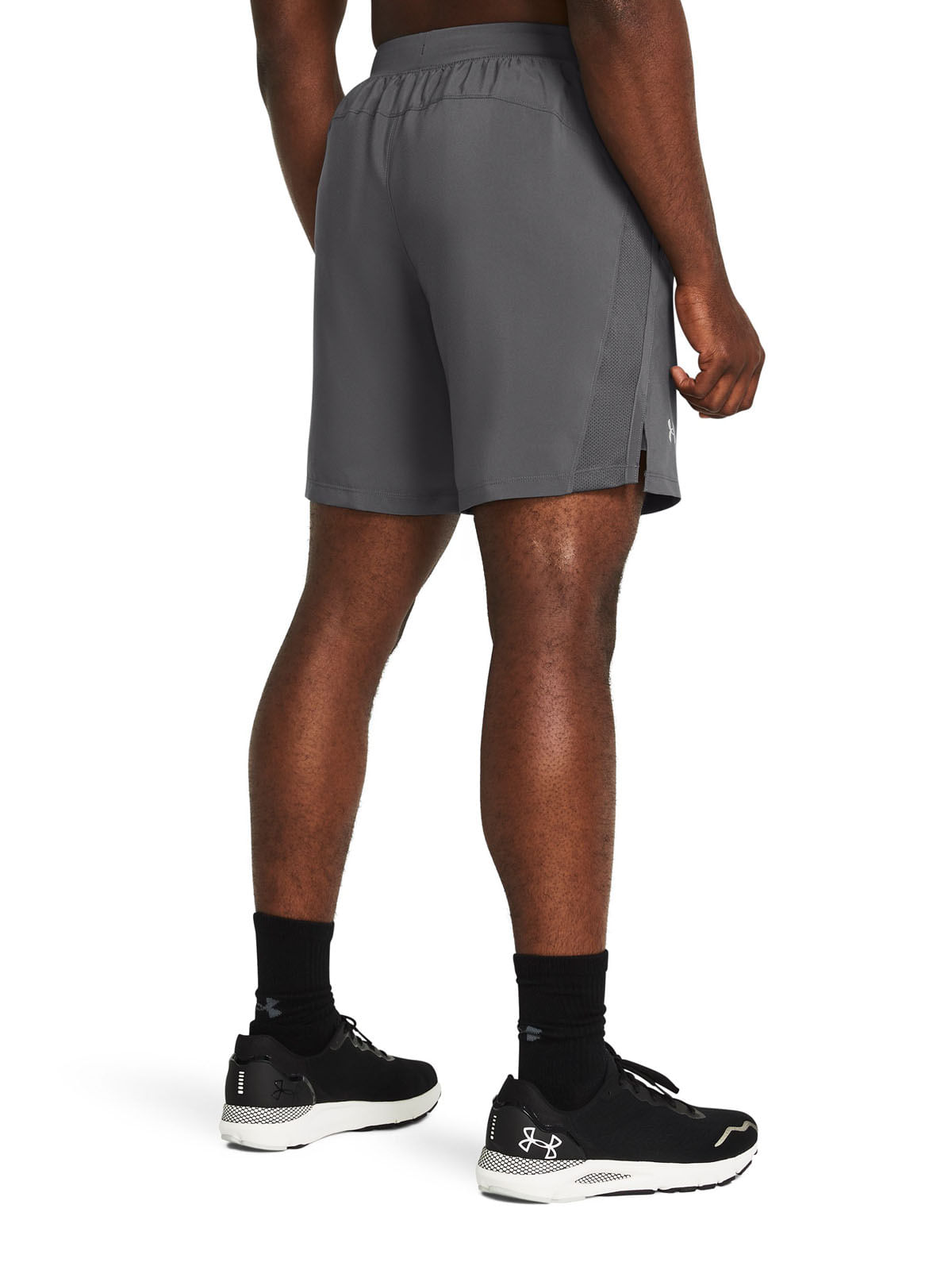 Shorts UA Launch de 7" para hombre
