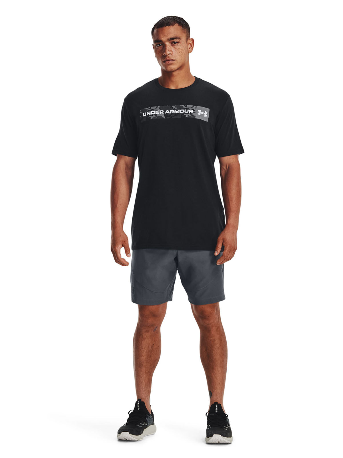 Polera manga corta UA CAMO para hombre