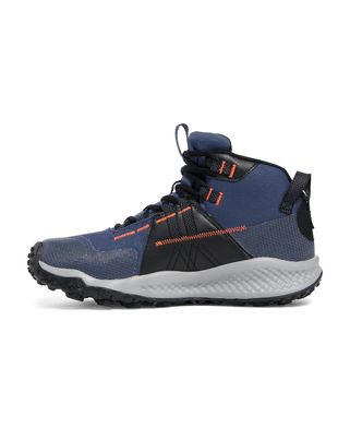 Bota Under Armour Charged maven trek negro para hombre