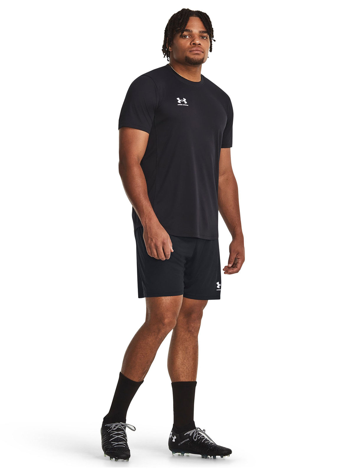 Shorts UA challenger negro para hombre