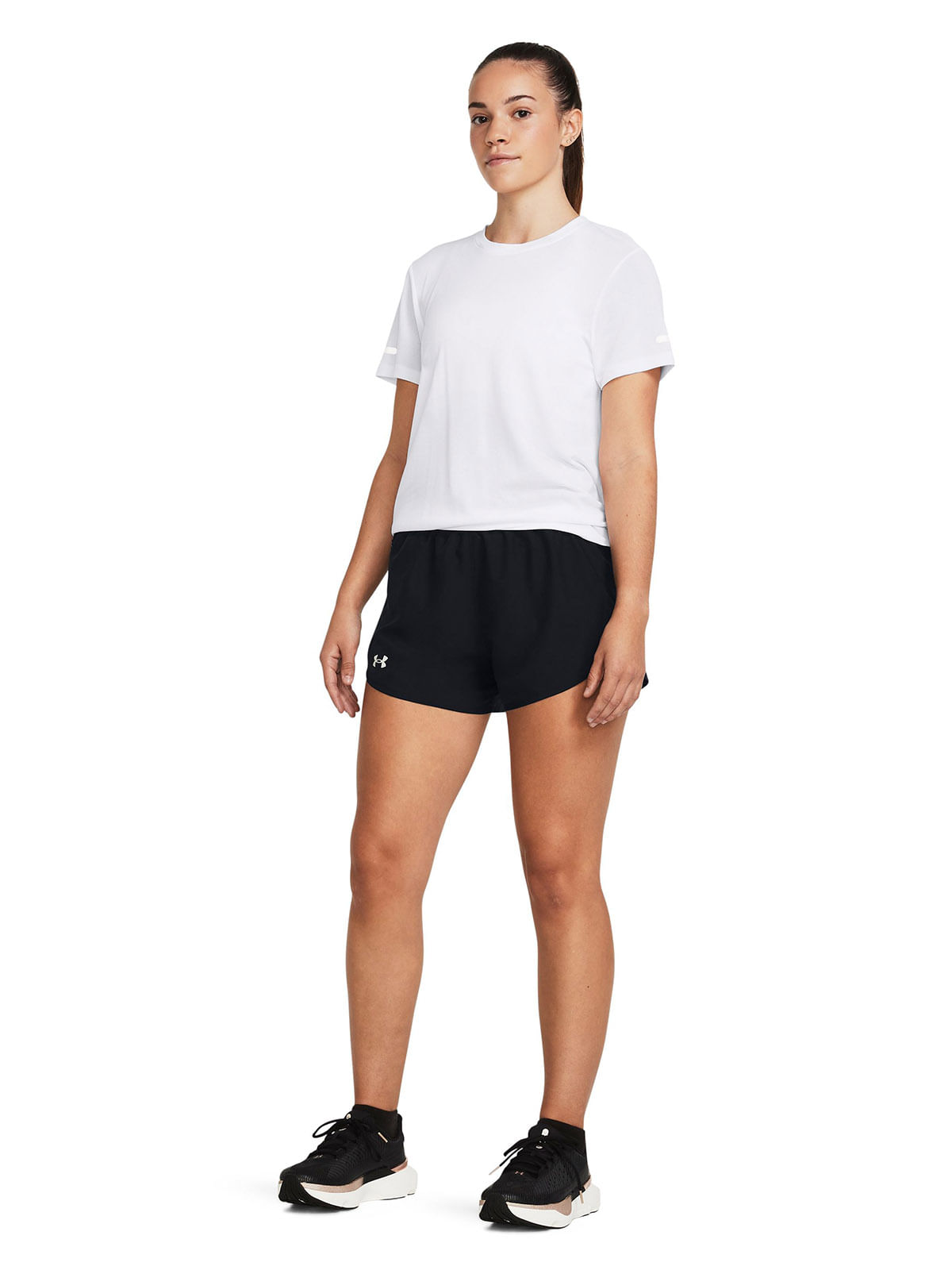 Shorts UA fly-by negro para mujer
