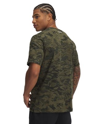 Polera manga corta Under Armour abc camo verde para hombre