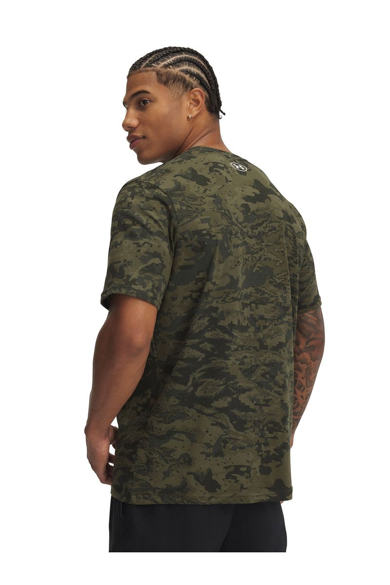 Polera-manga-corta-UA-abc-camo-verde-para-hombre