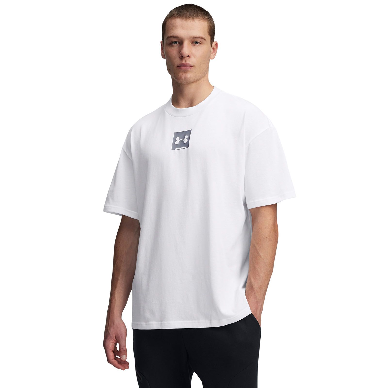 Polera manga corta Under Armour oversized box blanco para hombre