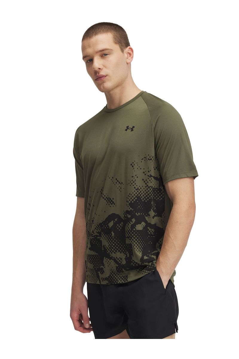 Polera-manga-corta-UA-tech-fade-verde-para-hombre