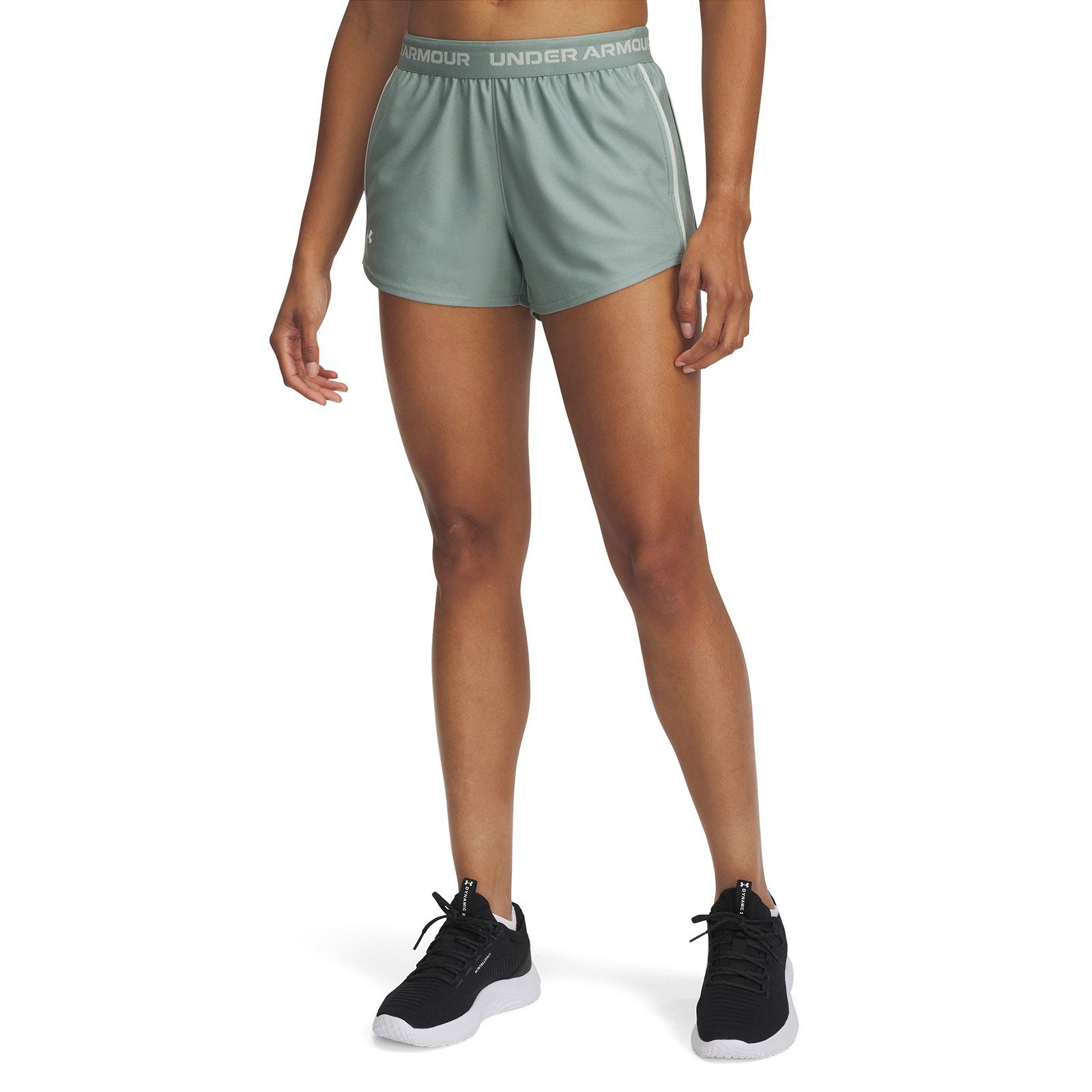Shorts UA Tech Play Up verde para mujer
