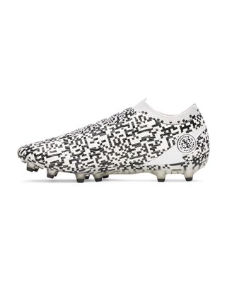Zapato Football Unisex Magnetico Pro 5 FG Negro Under Armour
